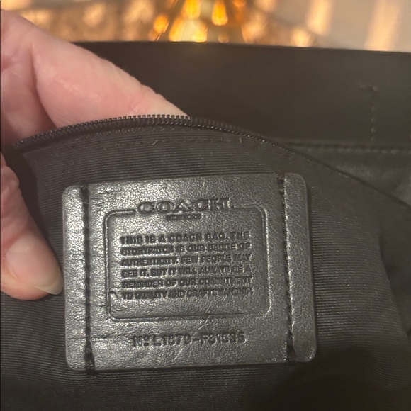 Authentic Coach Beige Leather Tote Bag - Picture 2 of 8